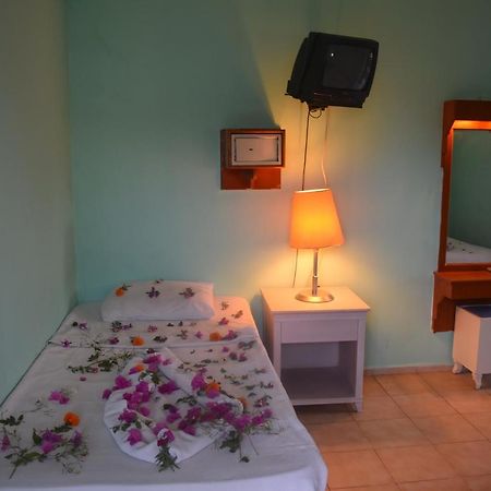 Ares City Hotel ケメル エクステリア 写真