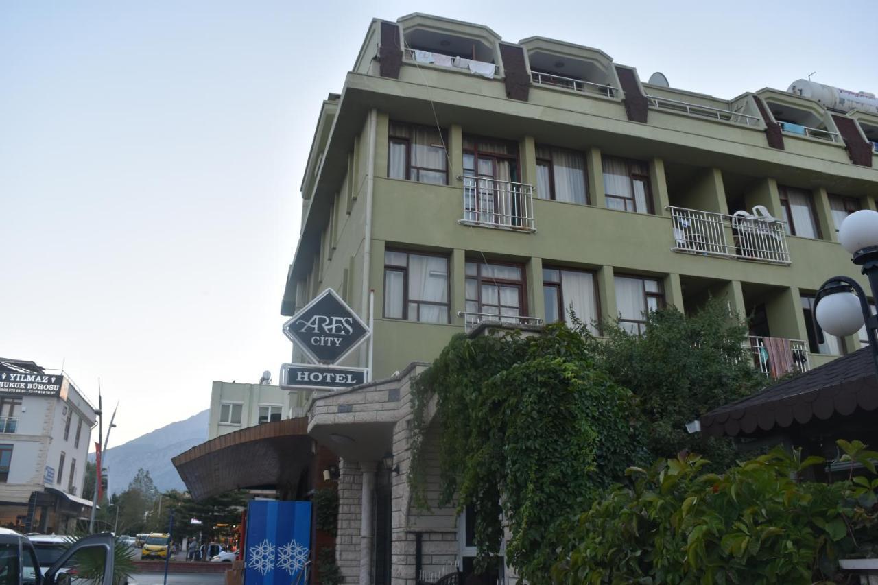 Ares City Hotel ケメル エクステリア 写真
