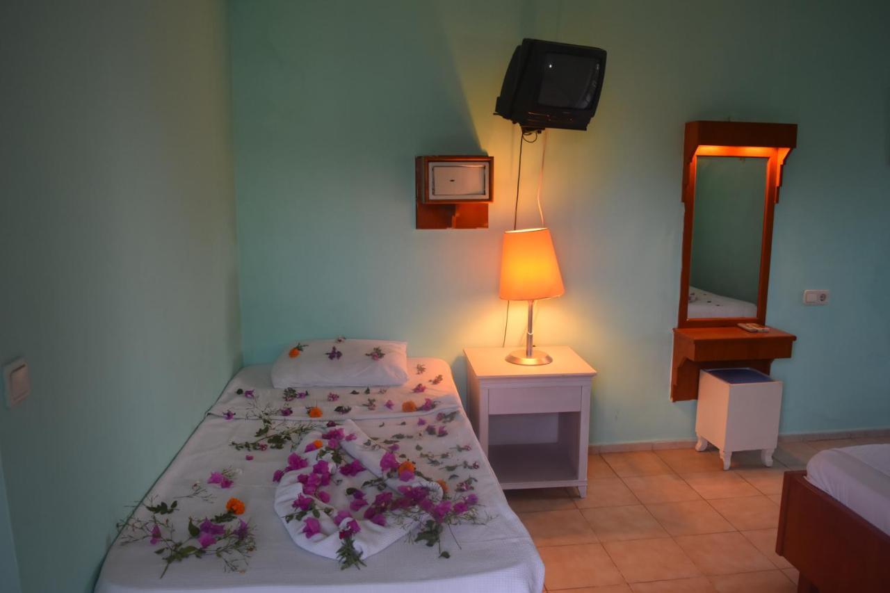 Ares City Hotel ケメル エクステリア 写真